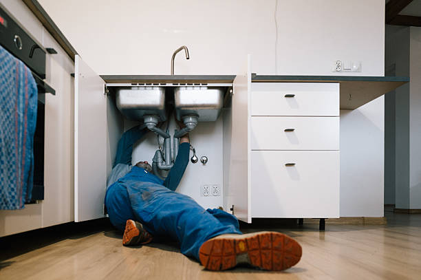 Professional Drain Cleaning technician working in Palomar Mountain, CA